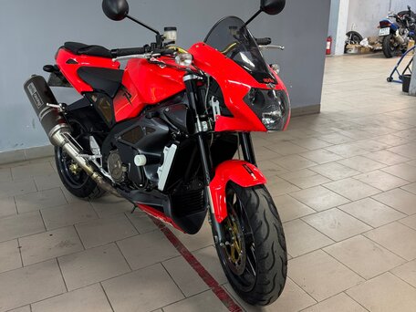 2004 Aprilia Tuono 1000, красный, 500000 рублей, вид 2