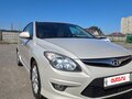 2011 Hyundai i30 I Рестайлинг, бежевый, 760000 рублей - вид 2
