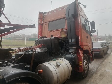 2011 Foton Auman BJ41xx, красный, 700000 рублей, вид 5