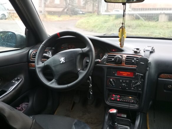 2002 Peugeot 406 I Рестайлинг, чёрный, 250000 рублей - вид 6