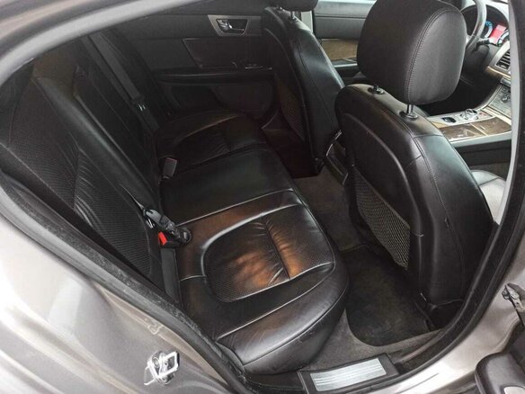 2008 Jaguar XF I, серый, 950000 рублей - вид 16