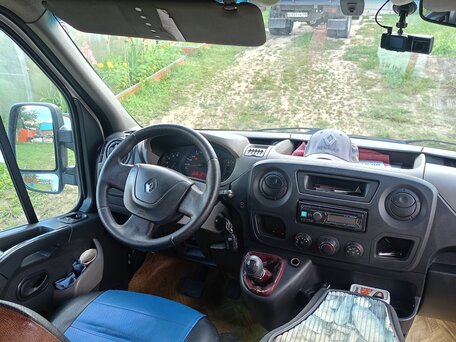 2013 Renault Master, белый, 1550000 рублей, вид 3