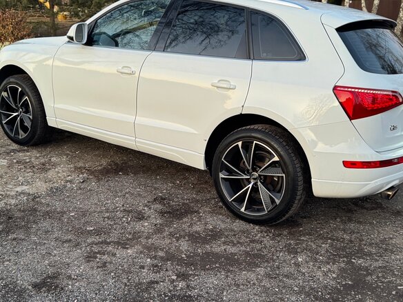 2012 Audi Q5 8tiptronic I (8R), белый, 1099000 рублей