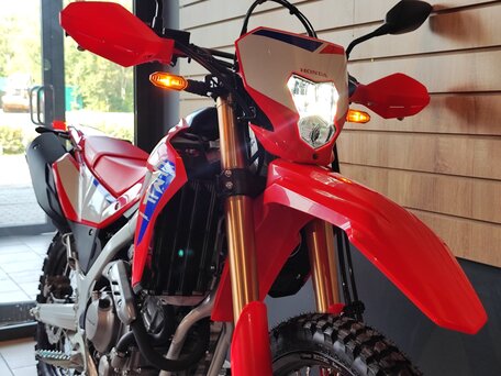 2025 Honda CRF 300L, красный, 891900 рублей, вид 5