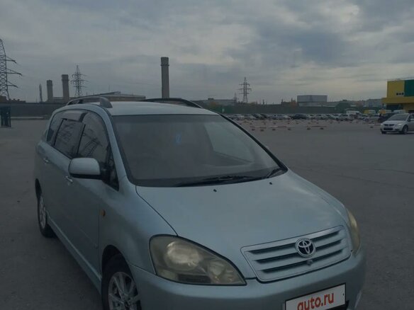 2001 Toyota Ipsum II (M20), зелёный, 950000 рублей - вид 1