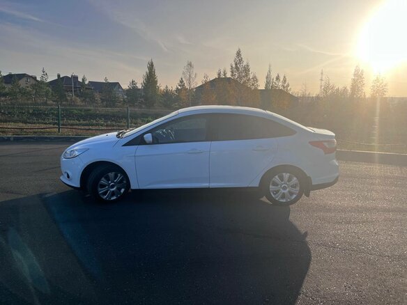 2013 Ford Focus III, белый, 800000 рублей - вид 17