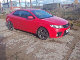 2011 Kia Cerato Koup II, красный, 670000 рублей, вид 3