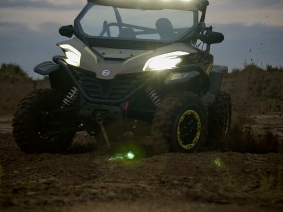 2024 CFMoto ZFORCE 1000 Sport R EPS, бежевый, 1490000 рублей - вид 2