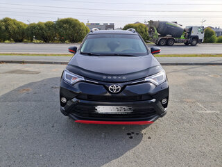 2017 Toyota RAV4 IV (XA40) Рестайлинг, чёрный, 3200000 рублей, вид 1