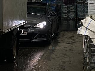 2012 Opel Astra GTC J Рестайлинг, белый, 750000 рублей, вид 2