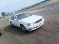 1994 Nissan Cefiro II (A32), белый, 300000 рублей - вид 1