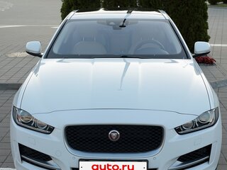 2017 Jaguar XE I, белый, 1984066 рублей, вид 3