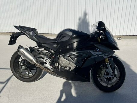 2017 BMW S 1000 RR, чёрный, 1900000 рублей, вид 2
