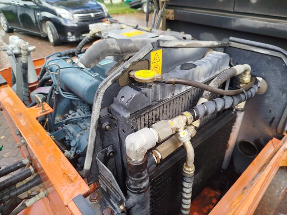 2015 Hitachi EX75, красный, 2999900 рублей - вид 8