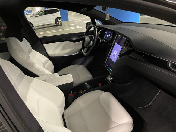 2020 Tesla Model X Performance I, белый, 4990000 рублей - вид 6