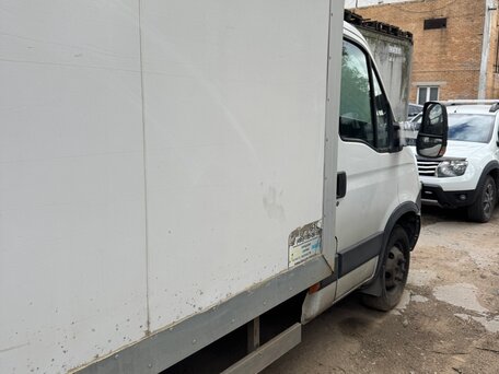 2012 Iveco Daily, белый, 1890000 рублей, вид 2