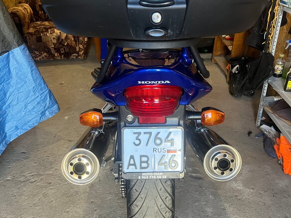 2005 Honda CBR 1100 XX, синий, 555000 рублей - вид 6
