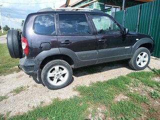 2012 Chevrolet Niva I Рестайлинг, коричневый, 453000 рублей, вид 5