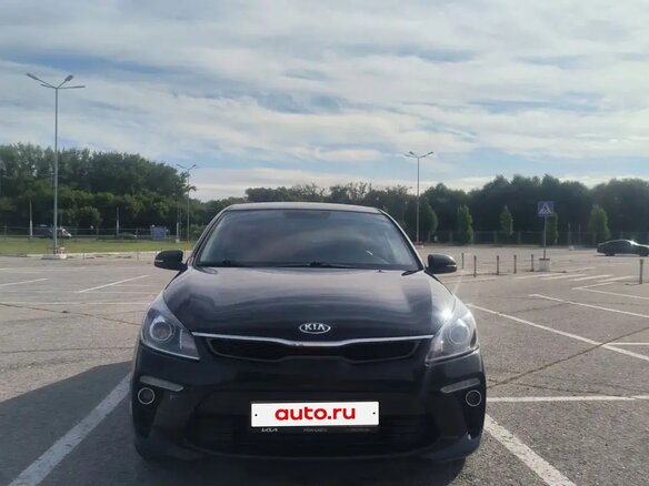 2019 Kia Rio IV, чёрный, 1700000 рублей