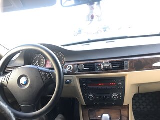 2008 BMW 3 серии 325xi V (E90/E91/E92/E93), бежевый, 1390000 рублей, вид 4