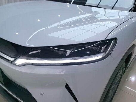 2026 BYD Yuan Up 45.12 kWh, белый, 1800000 рублей, вид 4
