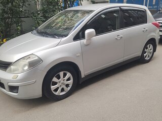 2008 Nissan Tiida I, серебристый, 600000 рублей, вид 4