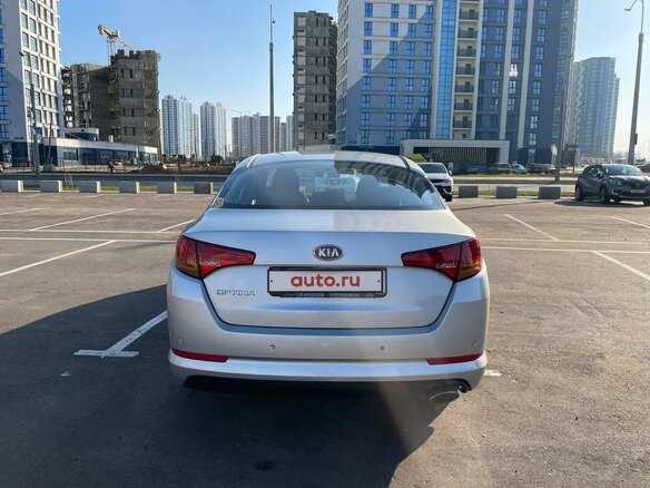 2012 Kia Optima III, серебристый, 827815 рублей - вид 1