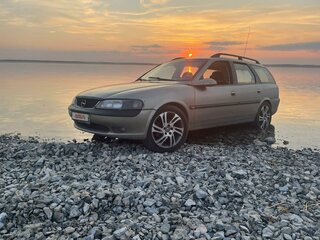 1998 Opel Vectra B, золотистый, 257000 рублей, вид 1