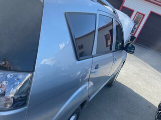 2008 Mitsubishi Outlander II, серебристый, 1350000 рублей, вид 2