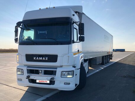 2017 КамАЗ 5490, белый, 3250000 рублей, вид 1