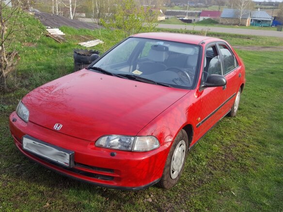 1994 Honda Civic V, красный - вид 1