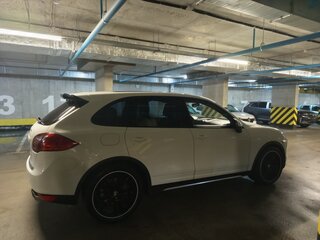 2012 Porsche Cayenne Diesel II (958), белый, 3600000 рублей, вид 4