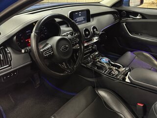 2017 Kia Stinger I, синий, 2050000 рублей, вид 5