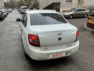 2012 Lada (ВАЗ) Granta I, белый, 260000 рублей, вид 4