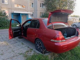 2006 Mitsubishi Lancer IX Рестайлинг, красный, 750000 рублей, вид 5