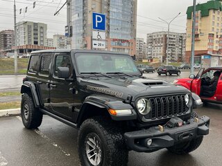 2023 Jeep Wrangler IV (JL) Рестайлинг, чёрный, 12500000 рублей, вид 2