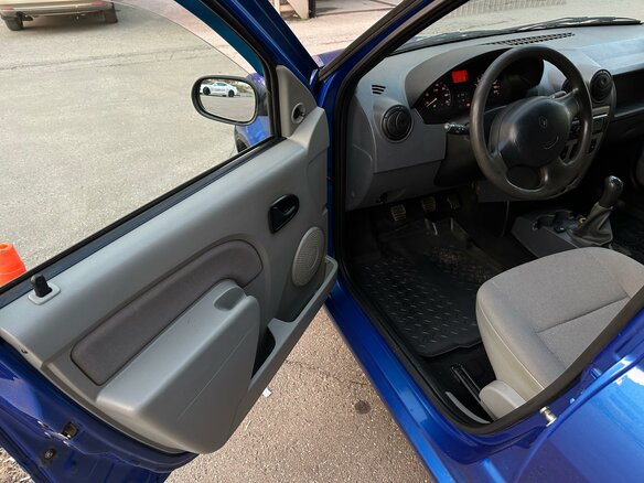 2008 Renault Logan I, синий, 595000 рублей - вид 12