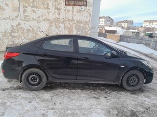 2012 Hyundai Solaris I, чёрный, 750000 рублей, вид 2