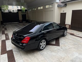 2011 Mercedes-Benz S-Класс 500 Long V (W221) Рестайлинг, чёрный, 3500000 рублей, вид 5