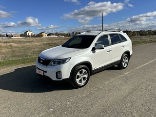 2013 Kia Sorento II Рестайлинг, белый, 1895000 рублей, вид 1