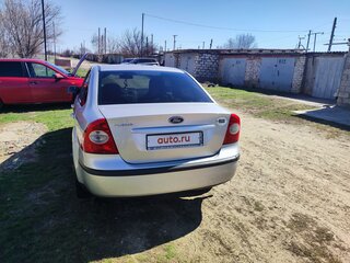 2005 Ford Focus II, серебристый, 830000 рублей, вид 3