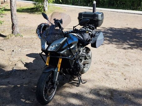 2015 Yamaha MT-09 Tracer (FJ-09), серый, 650000 рублей, вид 5