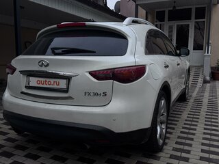 2012 Infiniti FX30d II (S51) Рестайлинг, белый, 2000000 рублей, вид 3