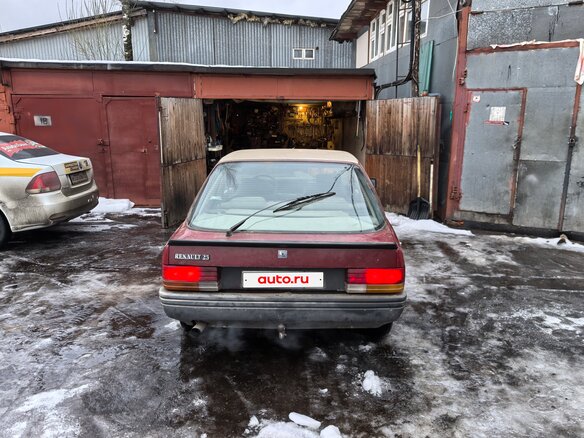 1985 Renault 25, красный, 350000 рублей - вид 3