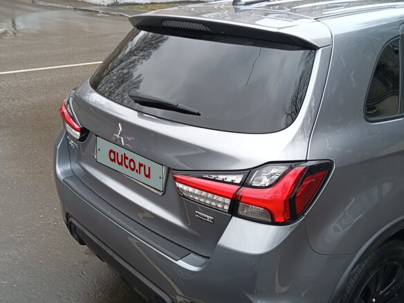 2022 Mitsubishi Outlander Sport I Рестайлинг 3, серый - вид 1
