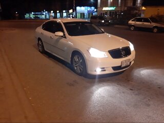 2008 Nissan Fuga I Рестайлинг, белый, 900000 рублей, вид 2