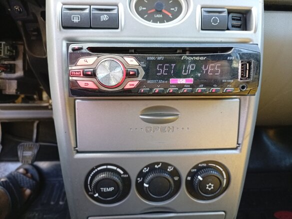 2010 Lada (ВАЗ) Priora I, чёрный, 380000 рублей - вид 15