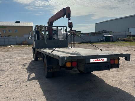 1991 Isuzu Forward (F-Series), белый, 2300000 рублей, вид 4