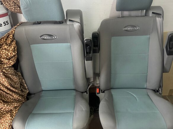 2002 Volkswagen Multivan T4, серебристый, 2100000 рублей - вид 8