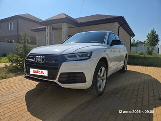 2017 Audi Q5 II (FY), белый, 4200000 рублей, вид 1